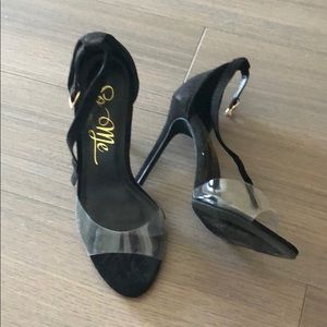 So Me Black strap Heels